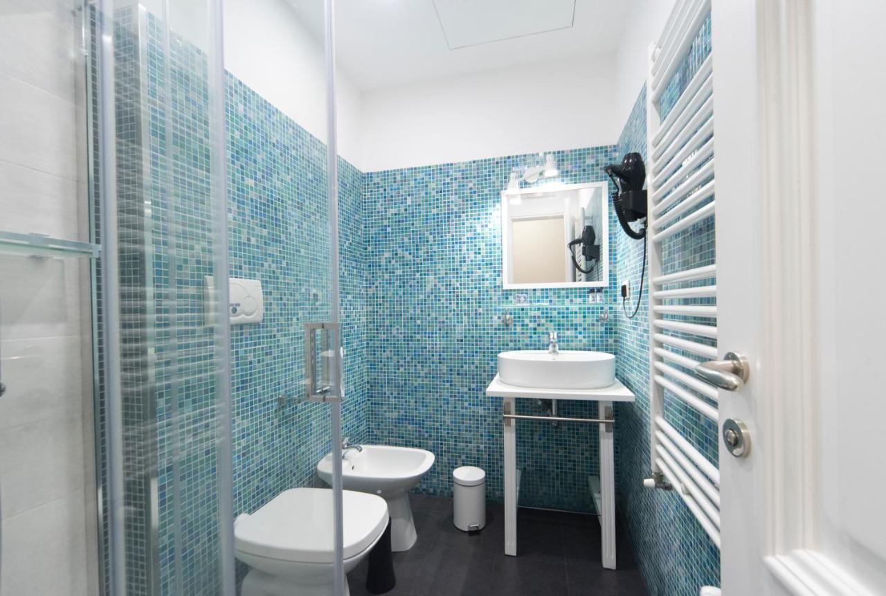 Sacconi Palace Suite Roma ภายนอก รูปภาพ