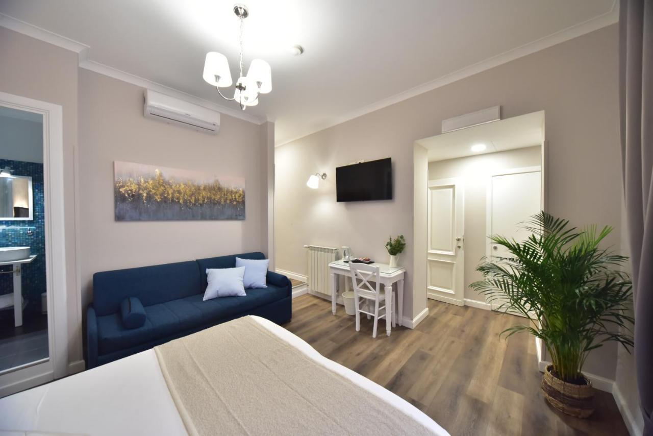Sacconi Palace Suite Roma ภายนอก รูปภาพ